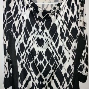 Liz Claiborne Black and White Blouse